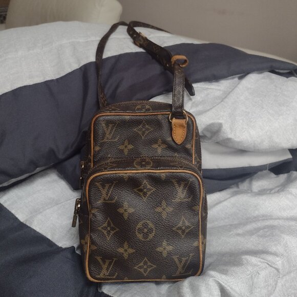 HUGE PRICE DROP~Vintage Authentic Louis Vuitton Amazon Crossbody bag - Picture 1 of 14